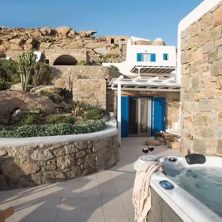 Romantic Mykonian Oasis With Jacuzzi & Sea View Apartment Houlakia (Mykonos)